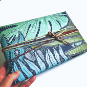 Gift wrapping service & message tag