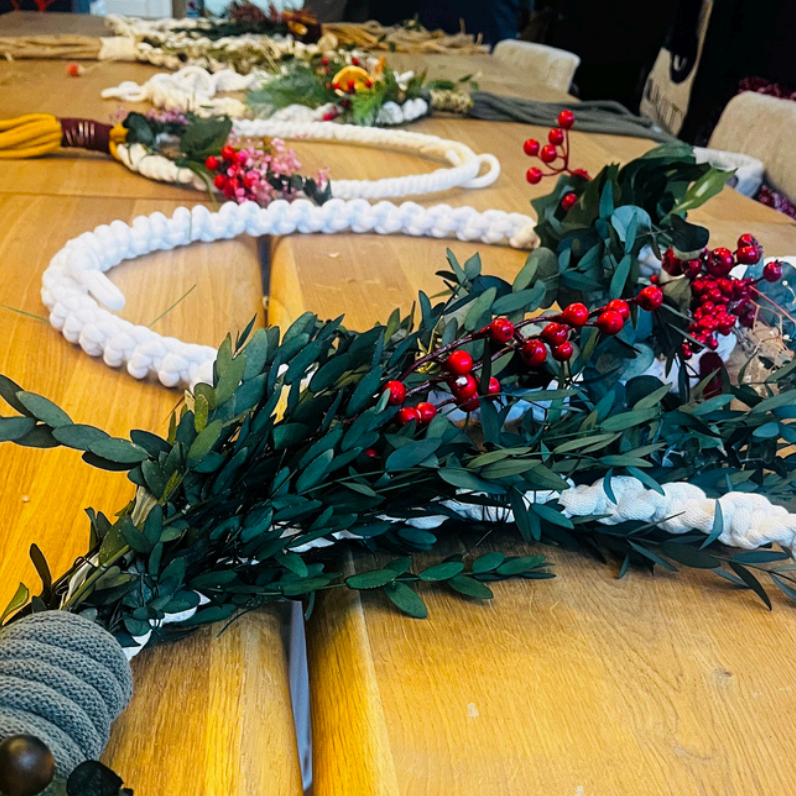 Workshop Christmas wreath in macrame