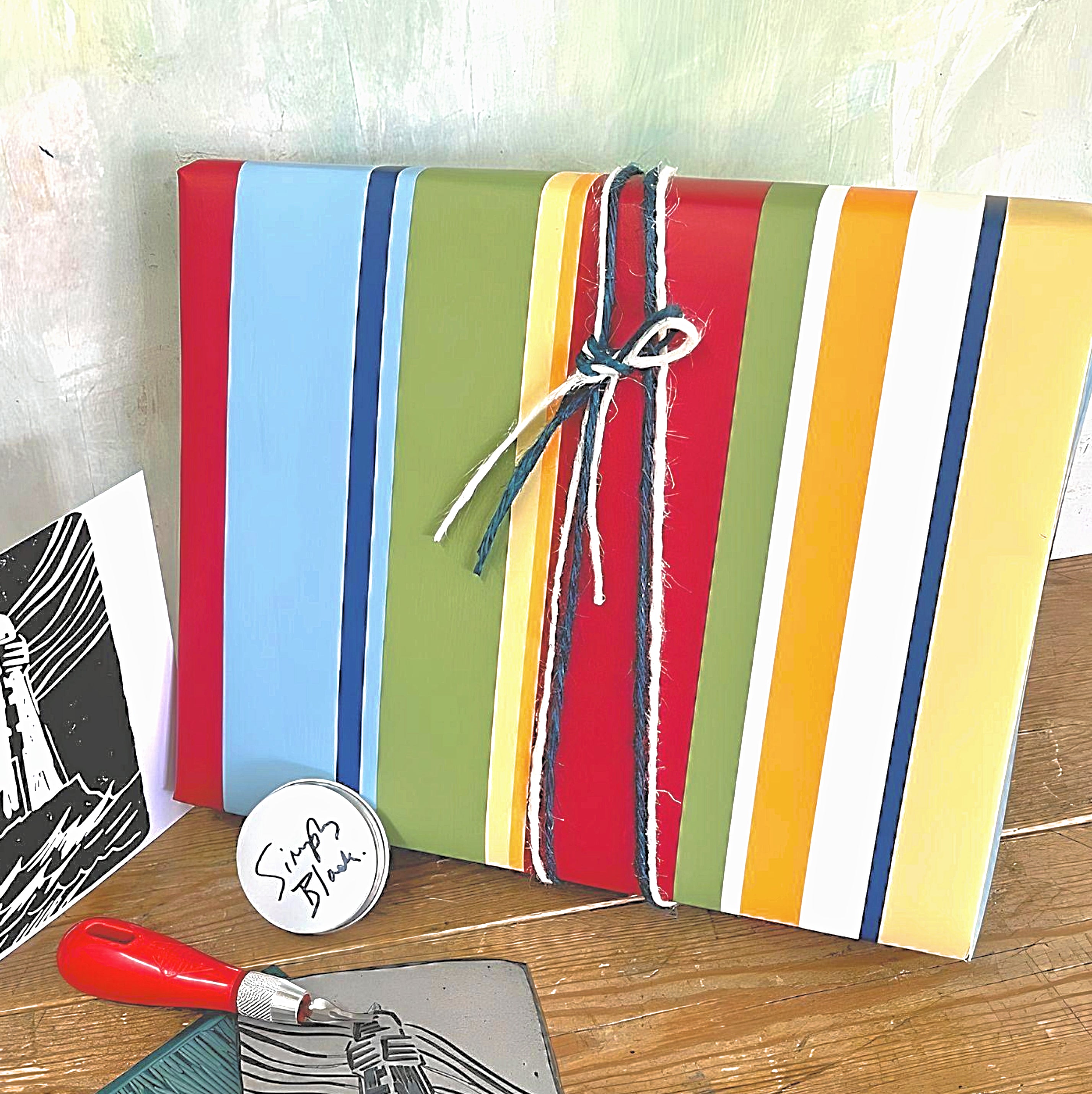 Gift wrapping service & message tag