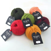DK (double knit) yarn ball 25g