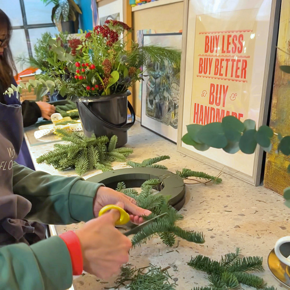 Workshop Luxury Christmas Wreath Making with Cake