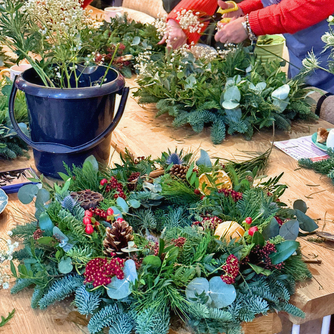 Workshop Luxury Christmas Wreath Making with Cake
