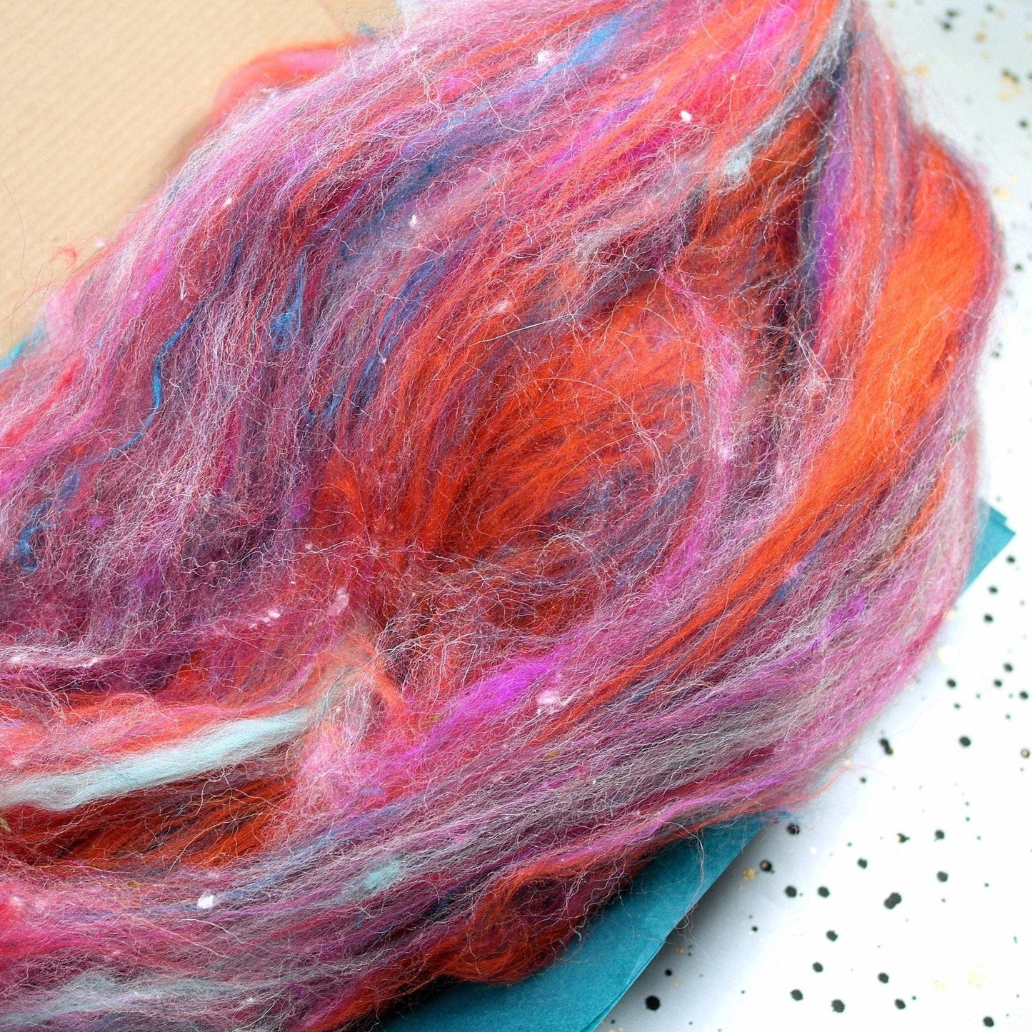 Creative felting kit bird pod