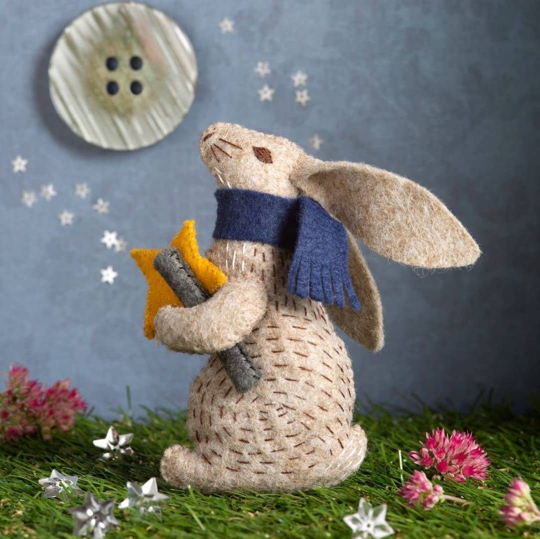 Corinne Lapierre Hare Stargazer Felt Craft Kit, Beginner Sewing Kit
