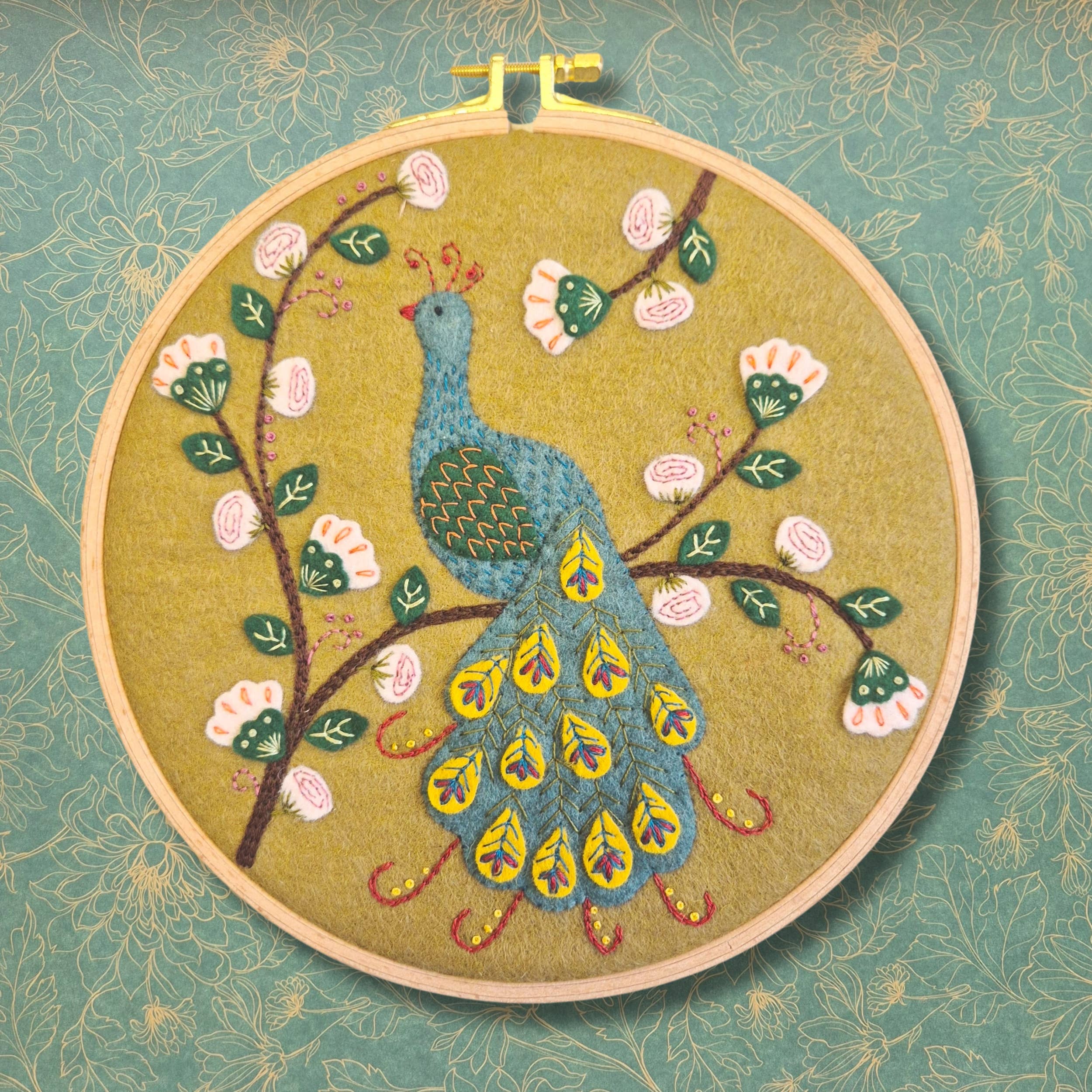 Corinne Lapierre Flamboyant Peacock Embroidery Hoop Kit