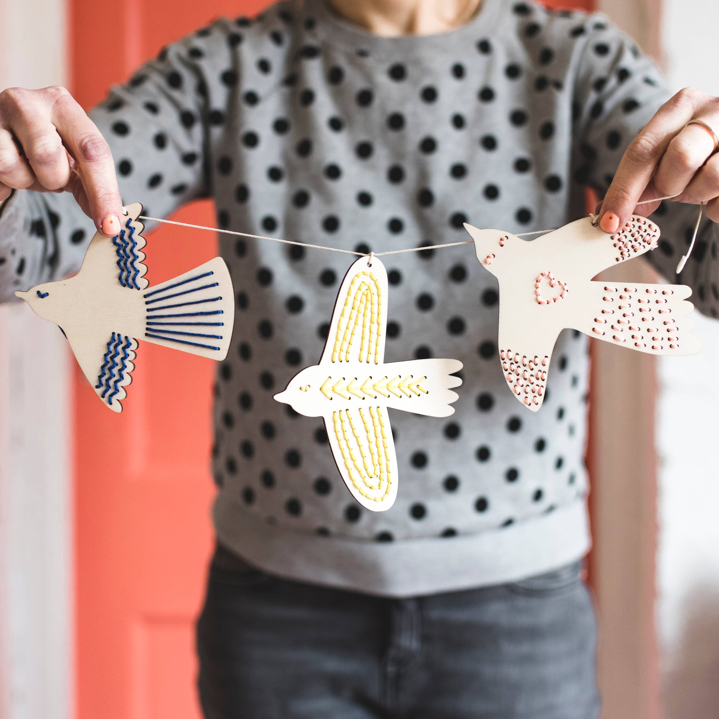 Wooden bird embroidery garland kit