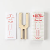 🎀 Wooden Pom Pom Maker