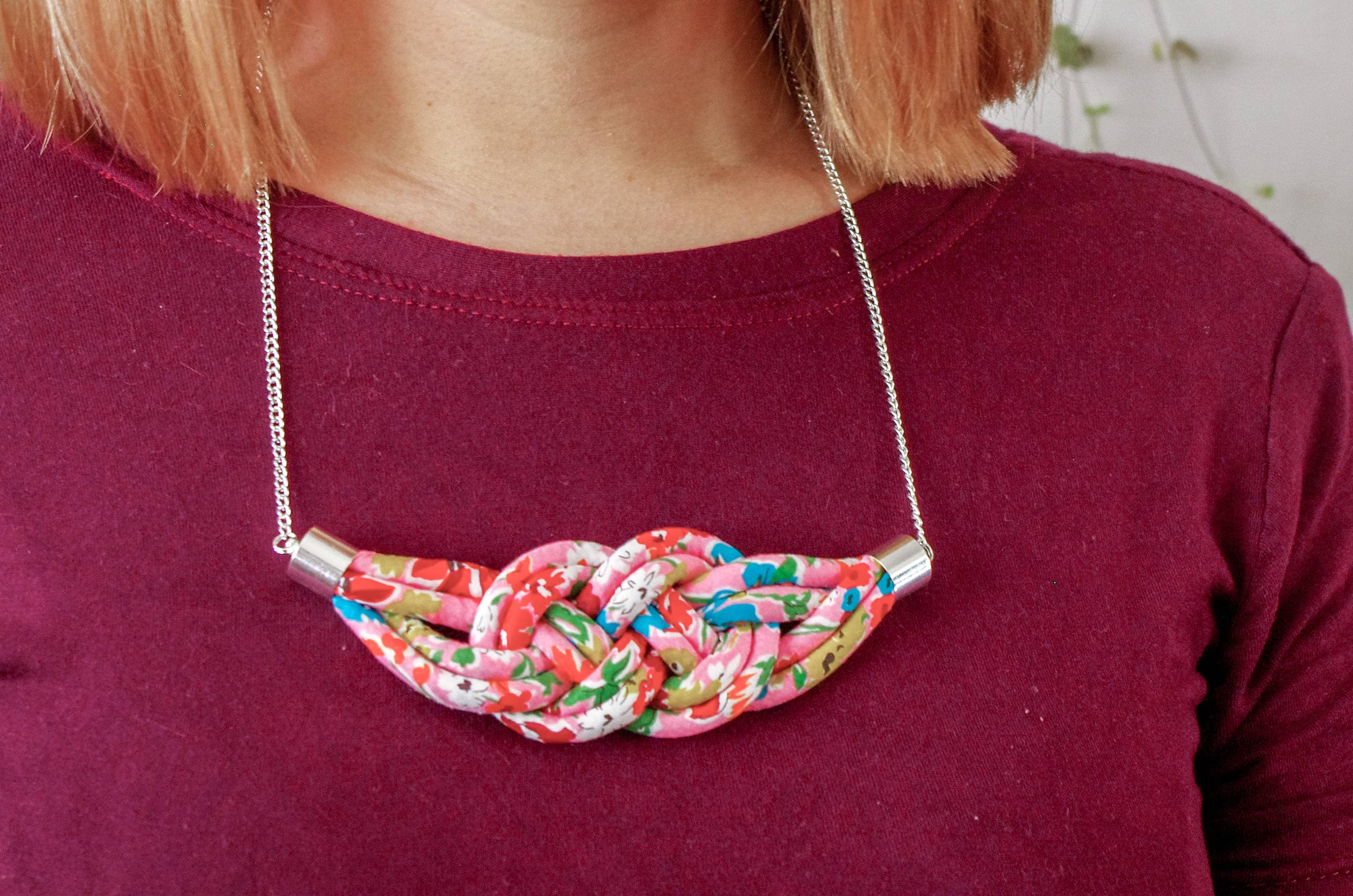 Chunky Liberty Fabric Knot Pendant - Deco Florals: Gloria Lomo