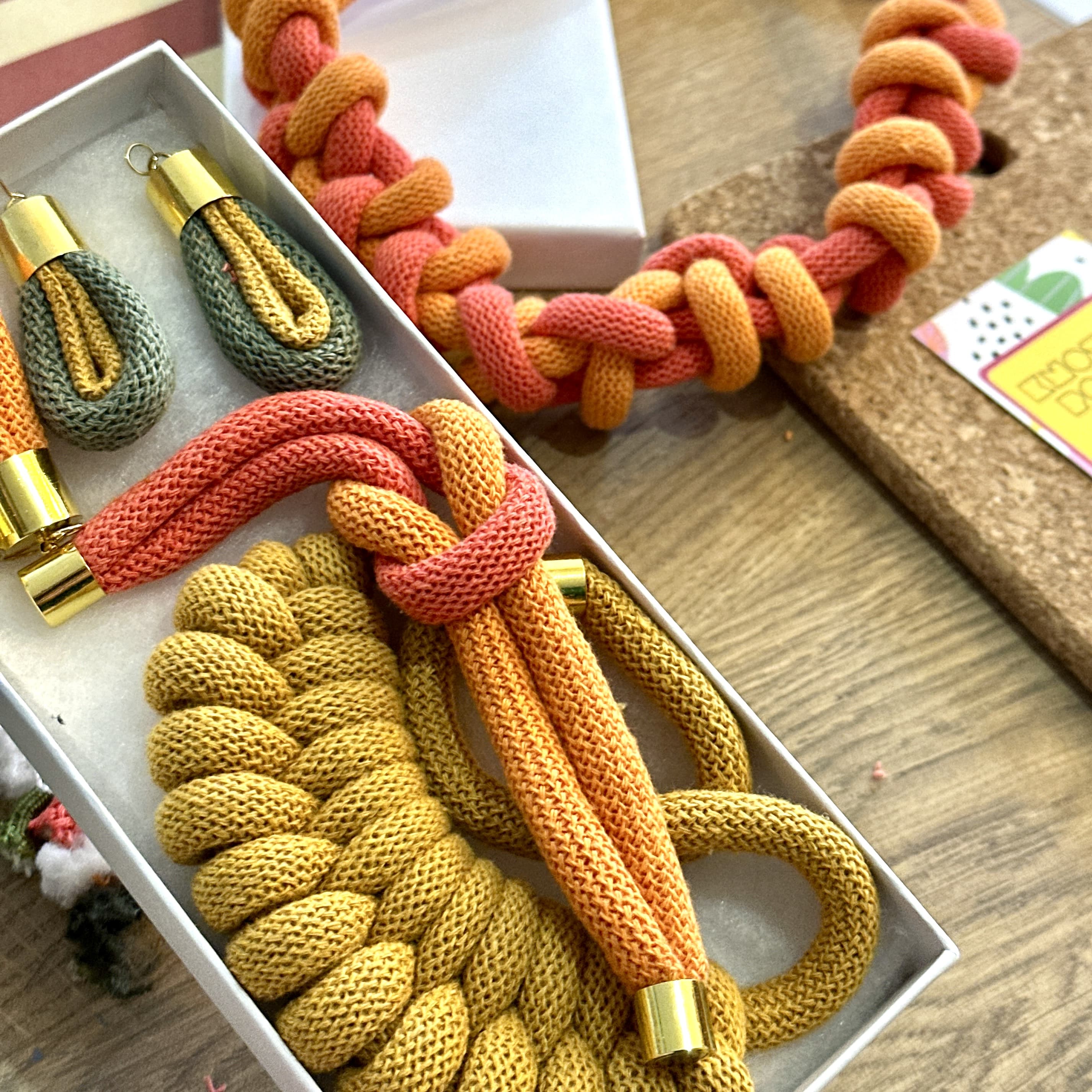Knotty Potty Macrame jewellery workshop