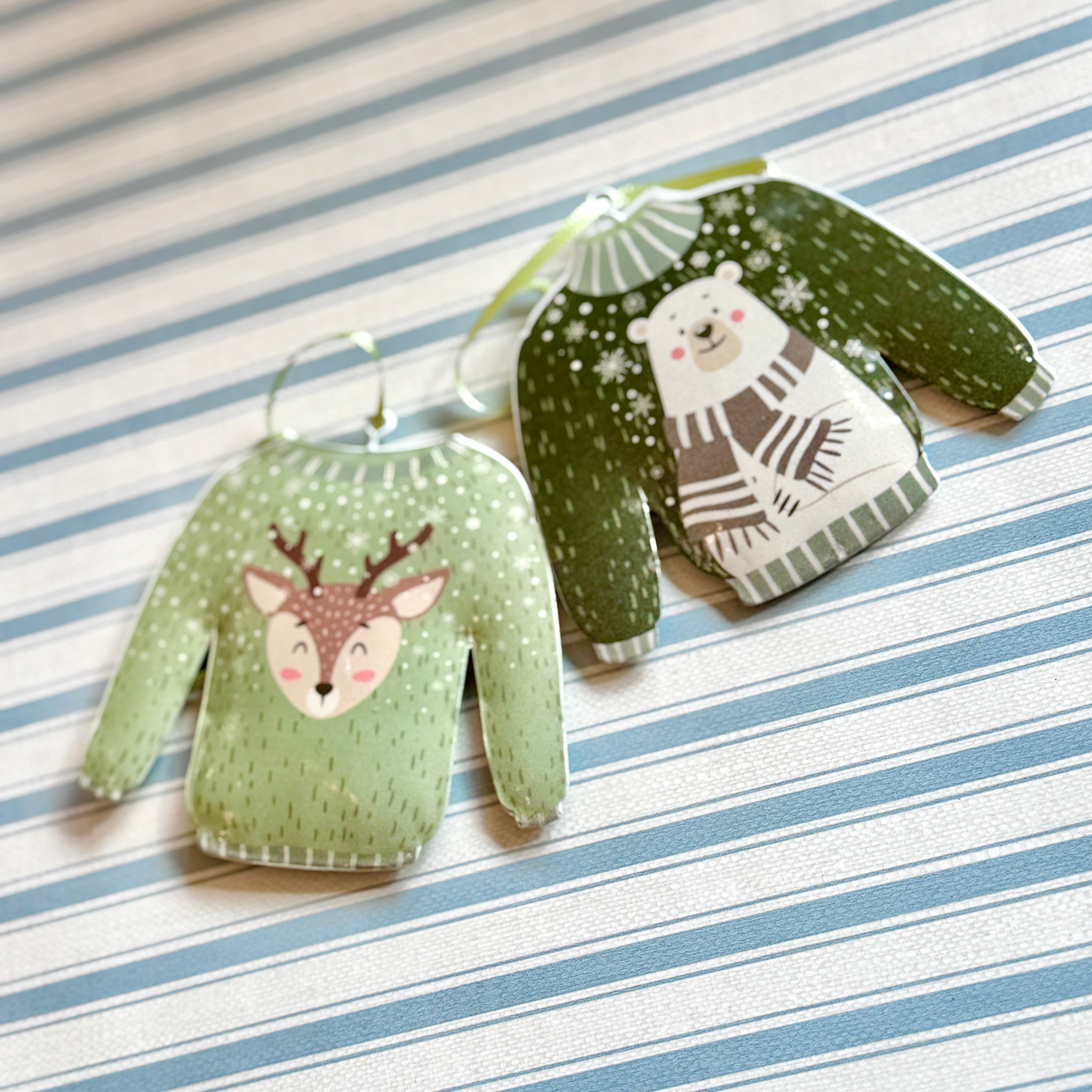 Hanging Christmas Jumper Dec