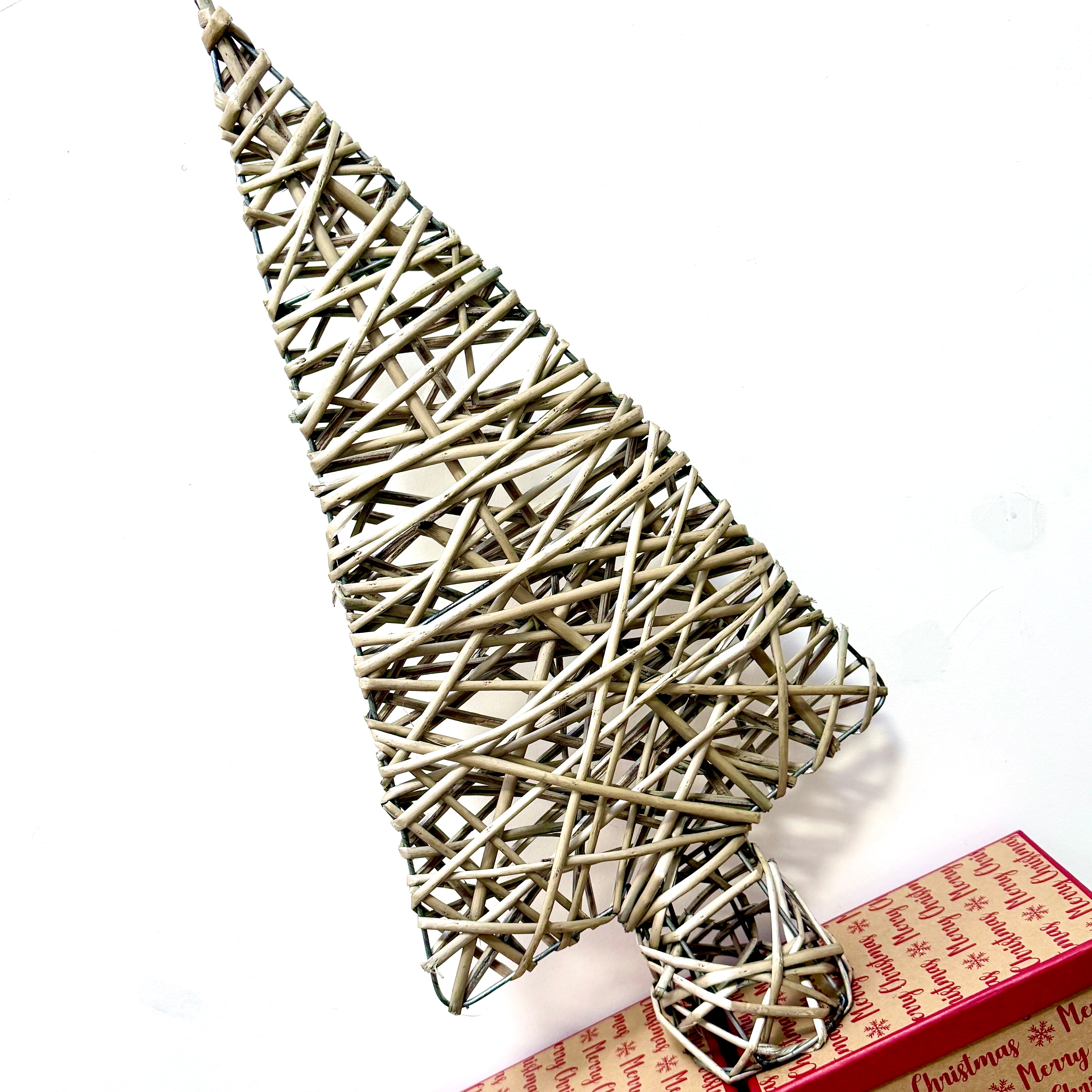 Pale Grey Willow Christmas Tree Decoration – 60cm