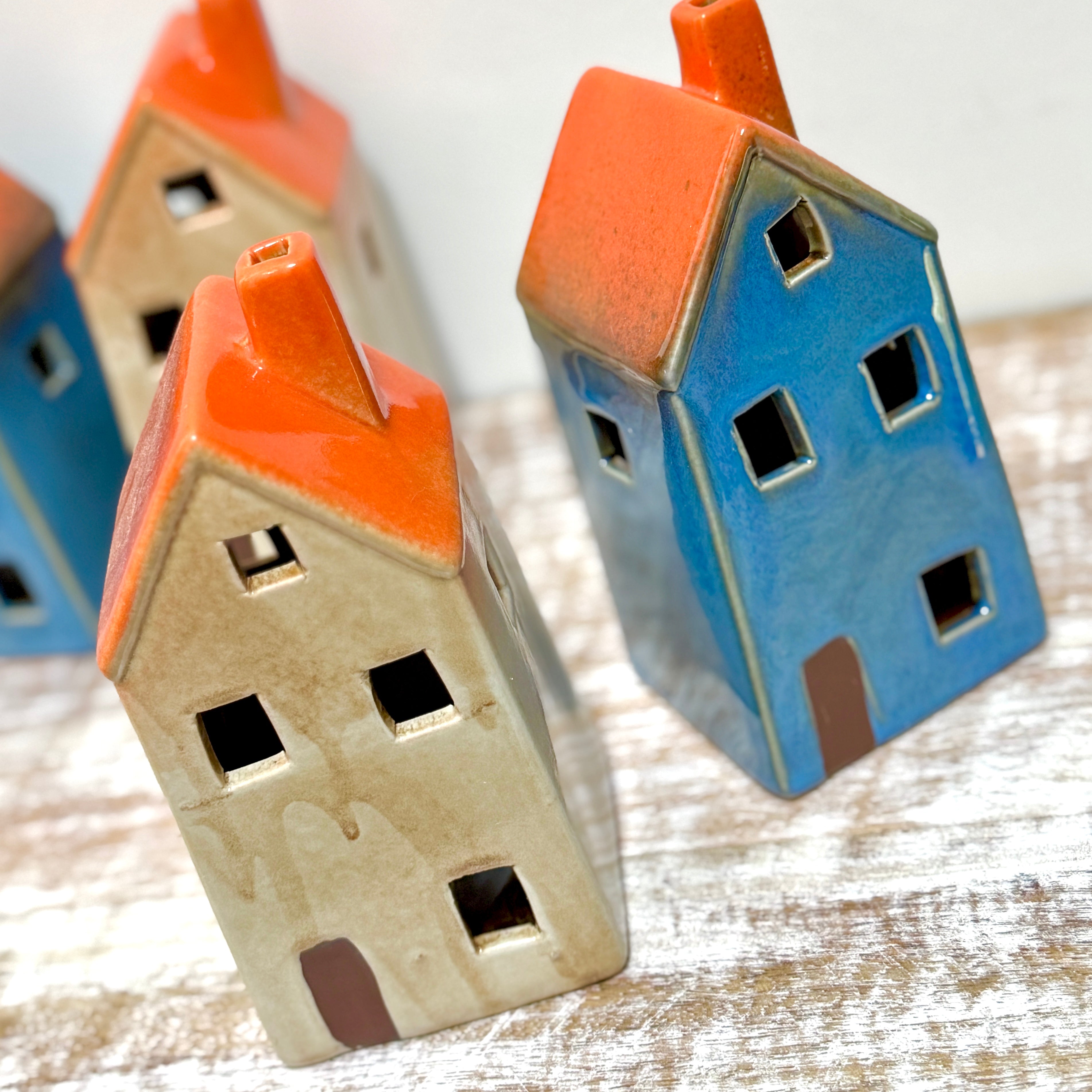 Pottery Tealight House – Sandstone or Blue