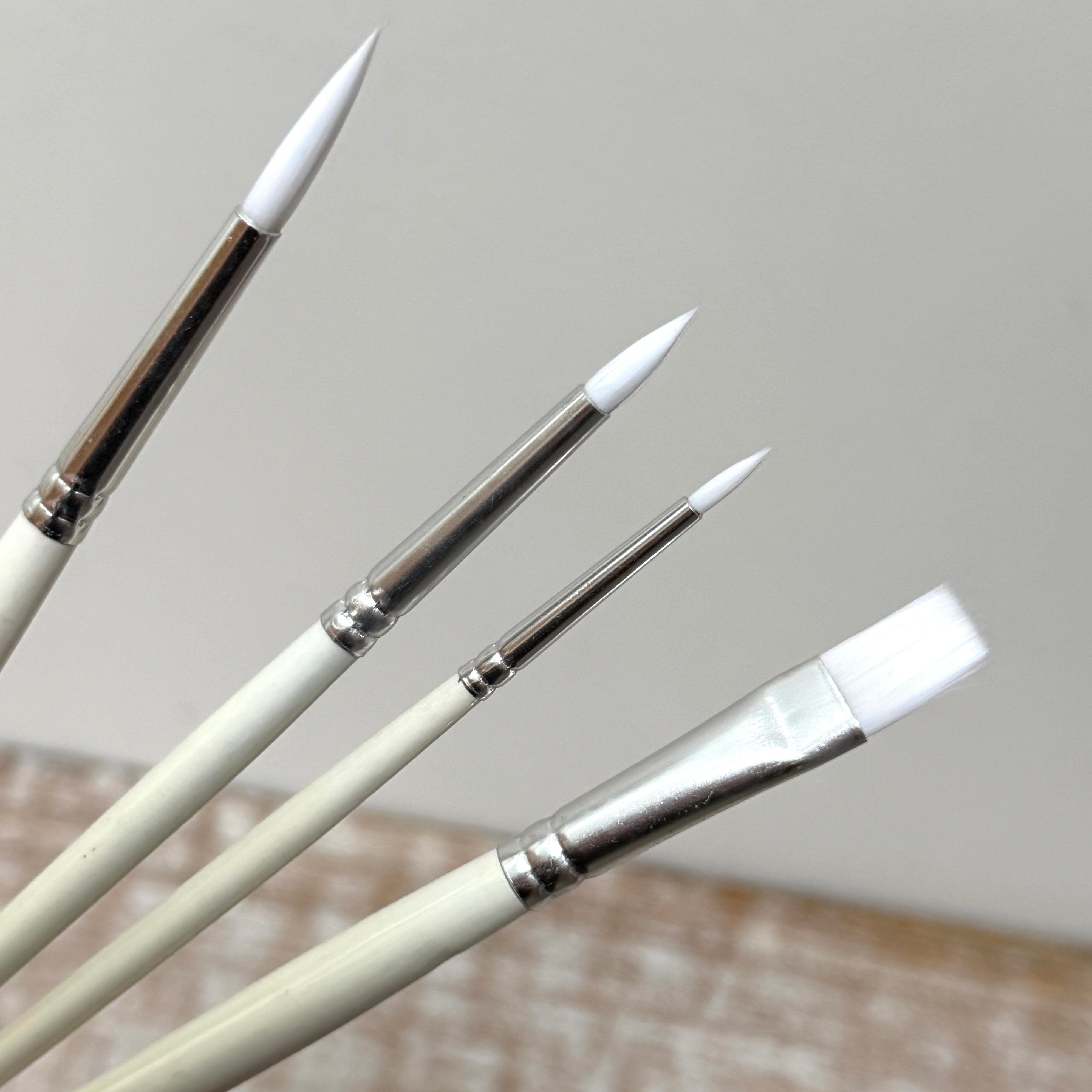 Artist Brush set, Synthetic Sable in 4 sizes