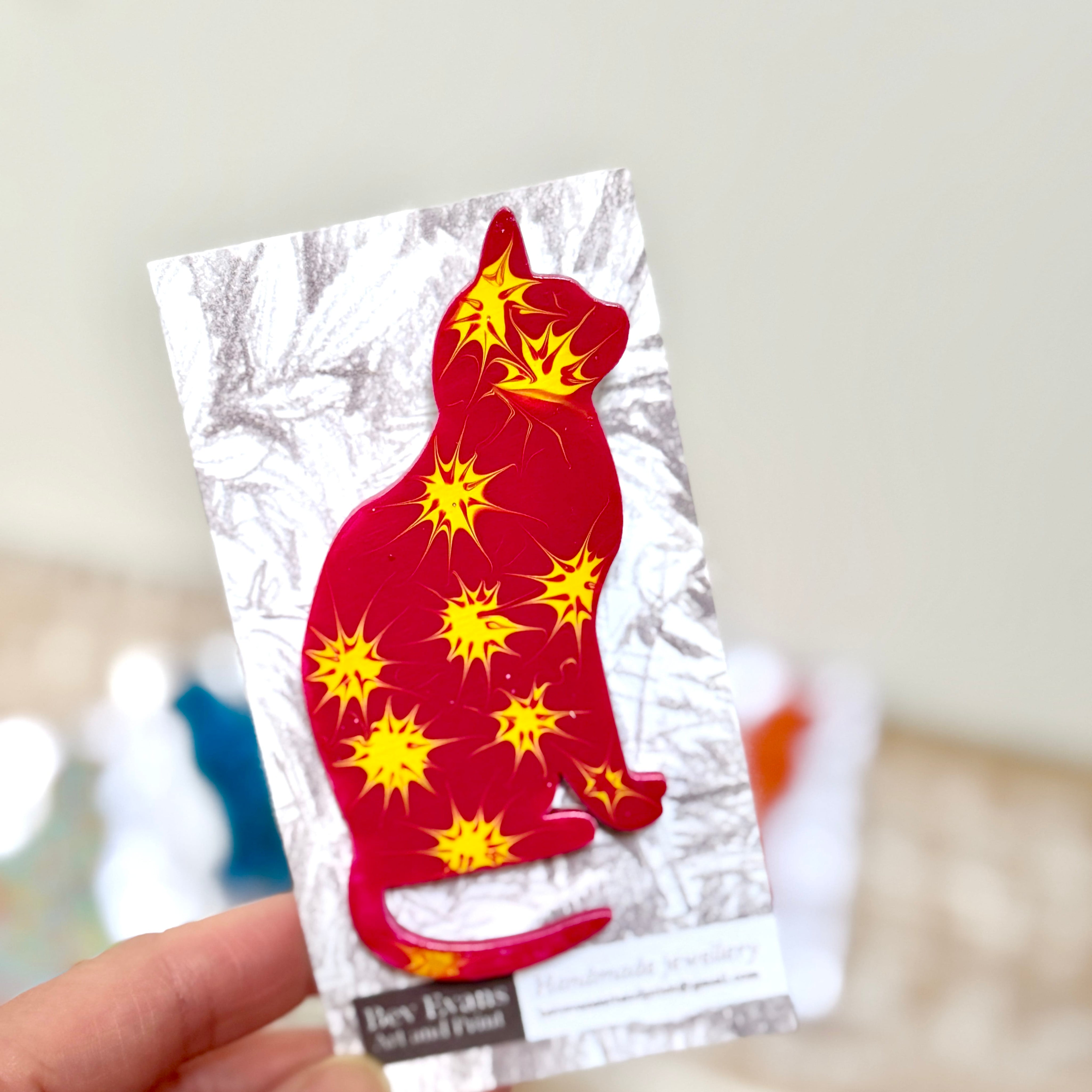 Hand painted cat brooch