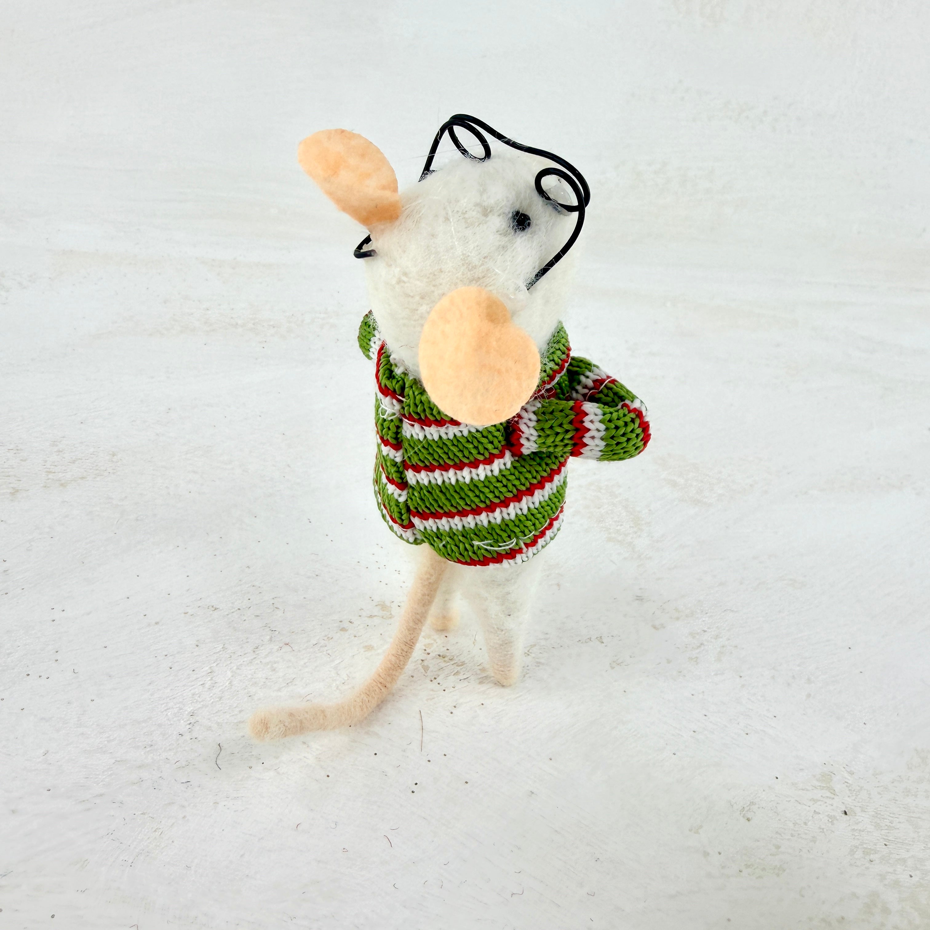 Wool mouse jumper & glasses