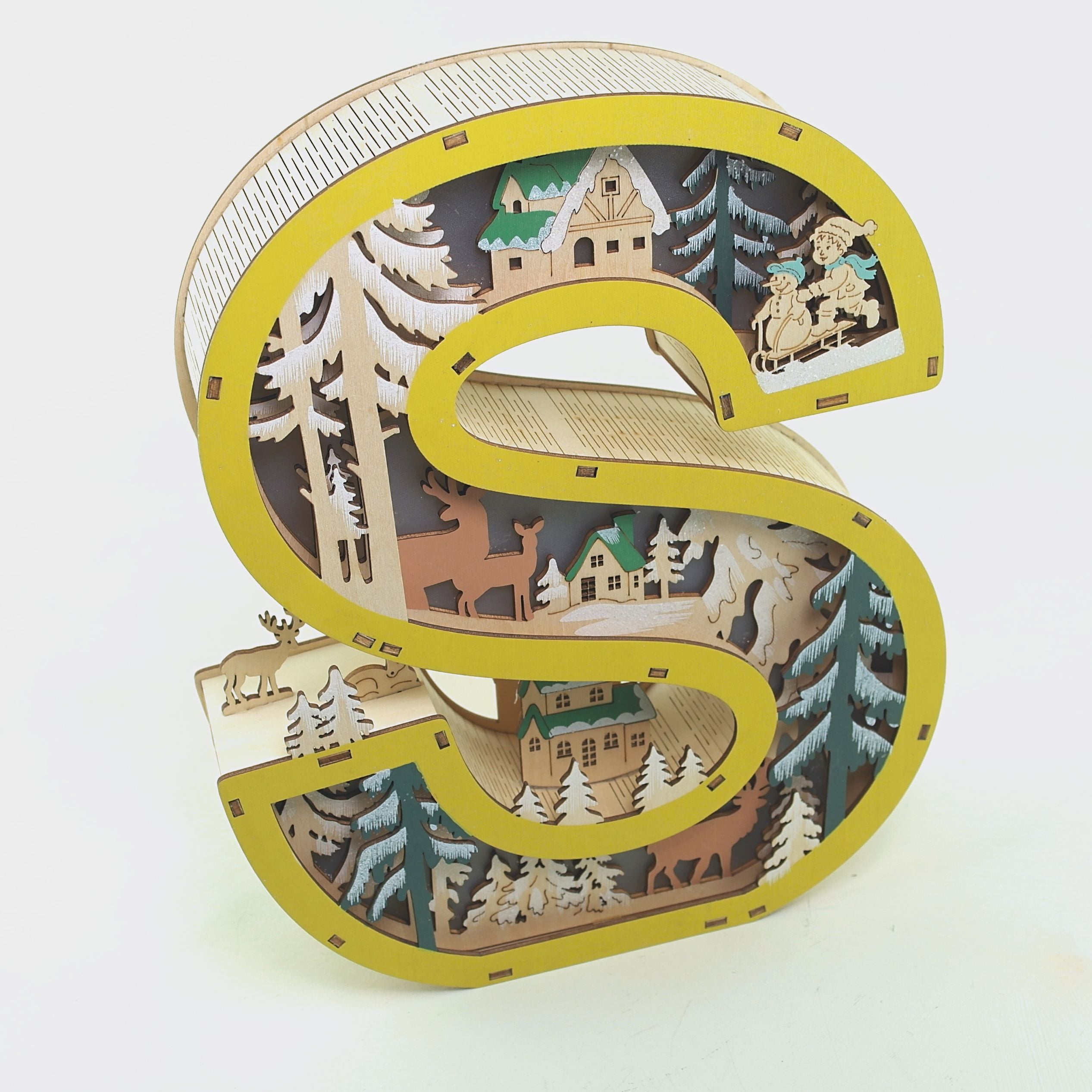 Light up snowy letter, monogram S