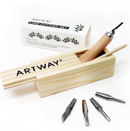 Linocut tool in wooden box