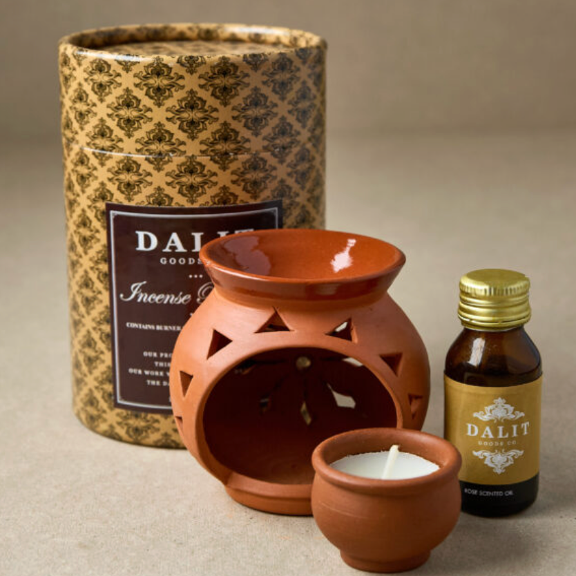 Terracotta oil burner