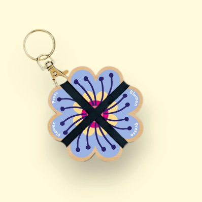 Keyring flower press