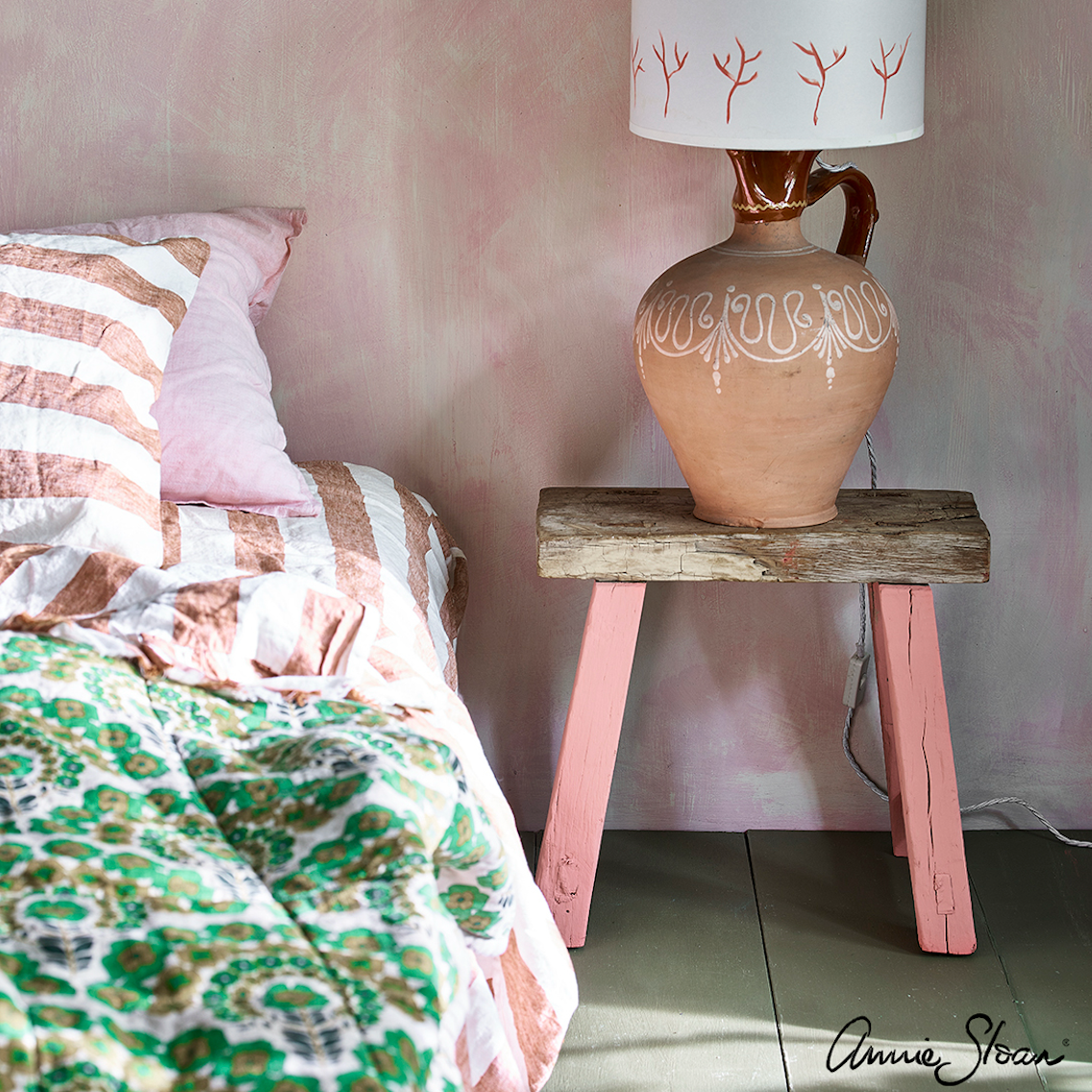 Introducing Annie Sloan: The Art of Colour and Creativity