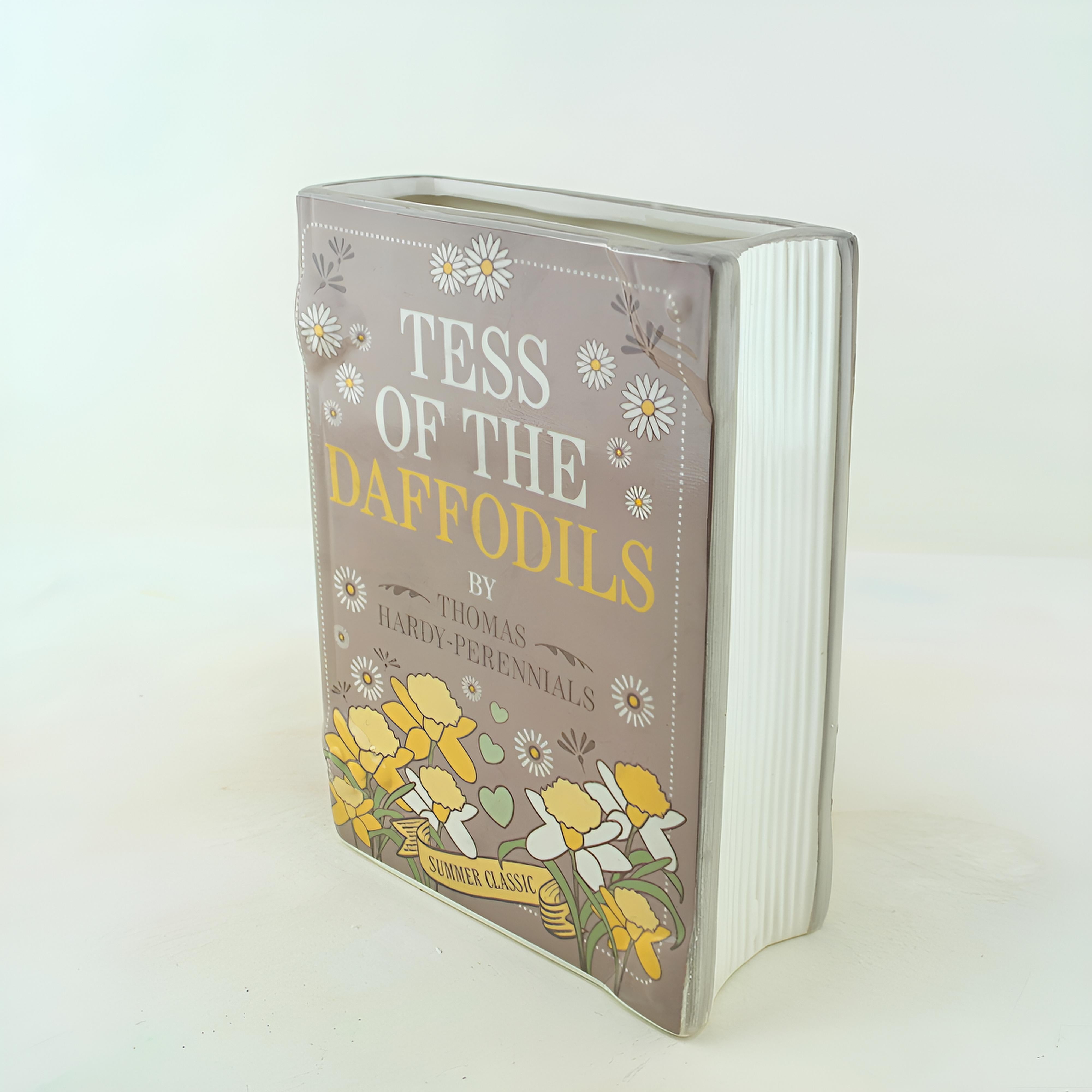 bookvase2_12a7d277-19fa-4878-b80f-8366851df0dc.jpg