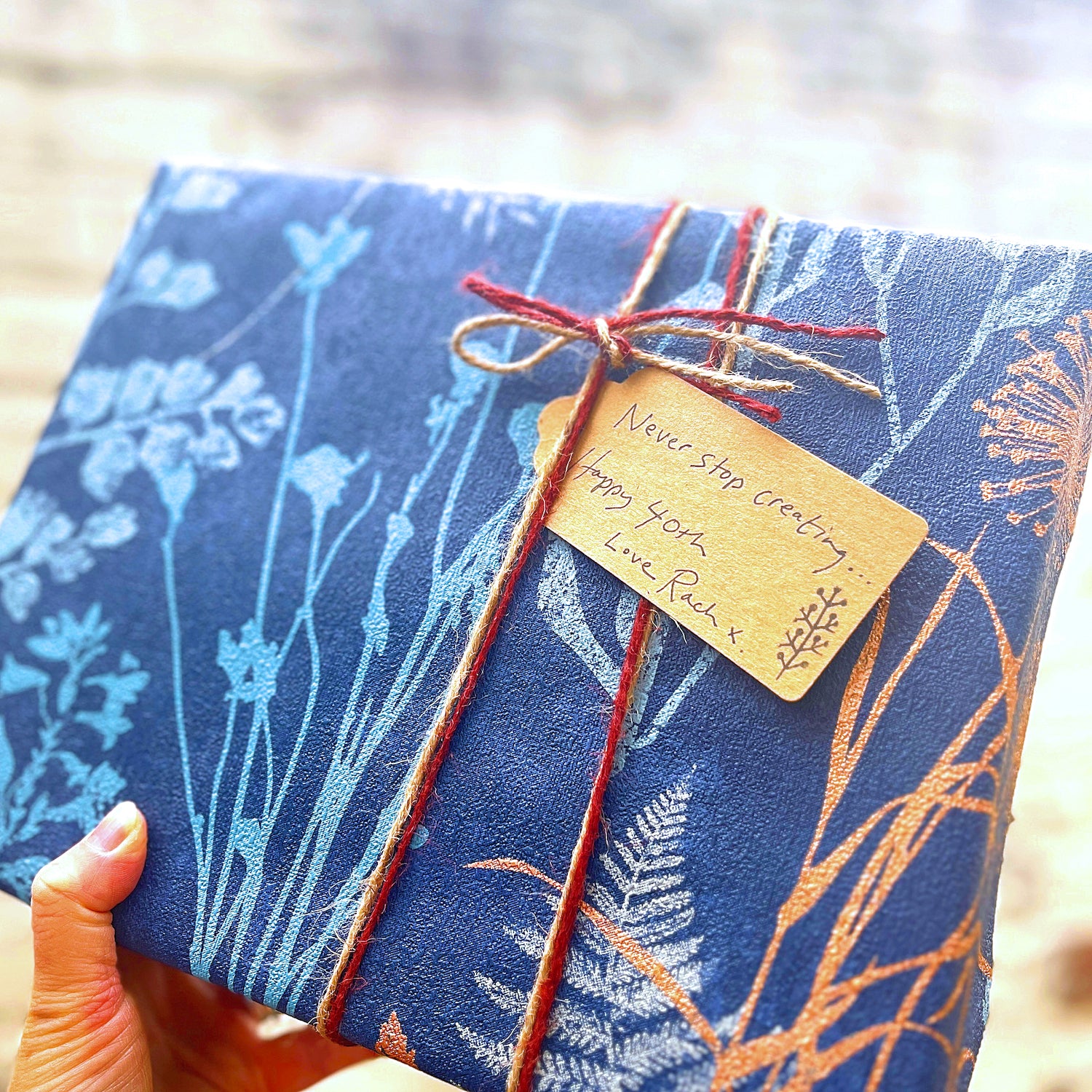 solarkitgiftwrap.jpg